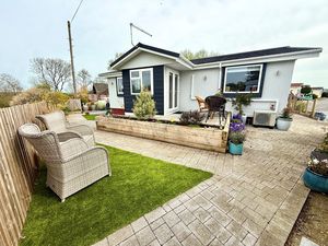 Photo 1- click for photo gallery